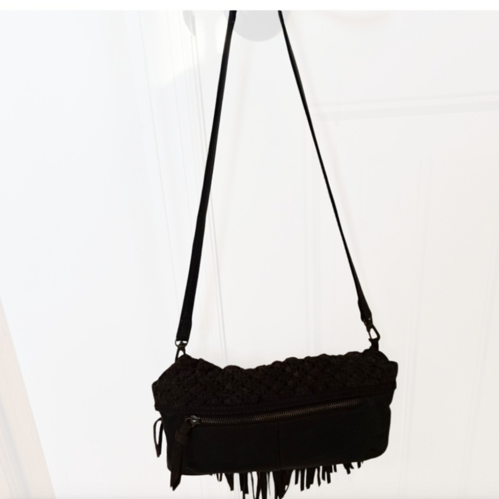 Lucky Brand daisy suede and leather shoulder bag - Picture 2 of 10
